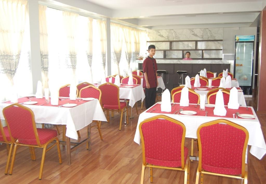Hotel Memory Sittwe Exterior photo